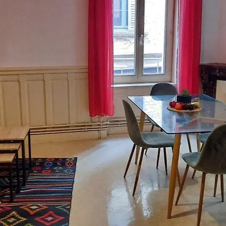 Cap Coutellerie - Séjours Pros Ou Familles En Hypercentre De *