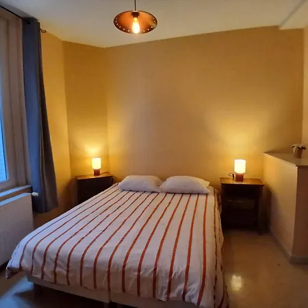 Cap Coutellerie - Séjours Pros Ou Familles En Hypercentre De Appartamento Thiers