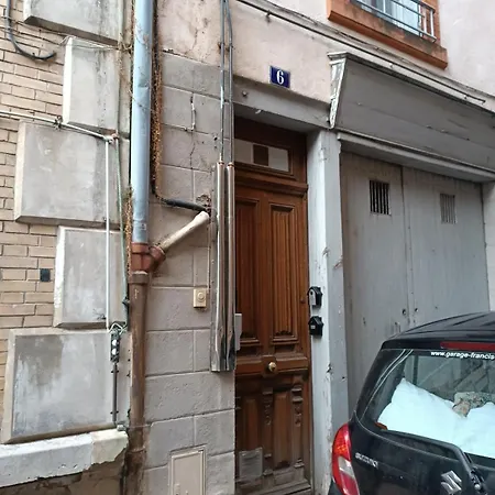 アパート Coeur Historique De ティエール