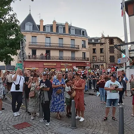 Coeur Historique De - Tarifs Degressifs - Ideal Pros Apartment Thiers